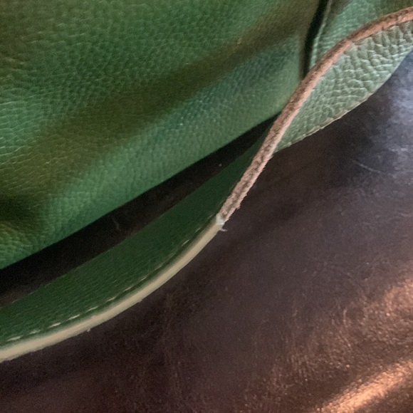 Girls Day Out Kelly green camera bag - Picture 6 of 11